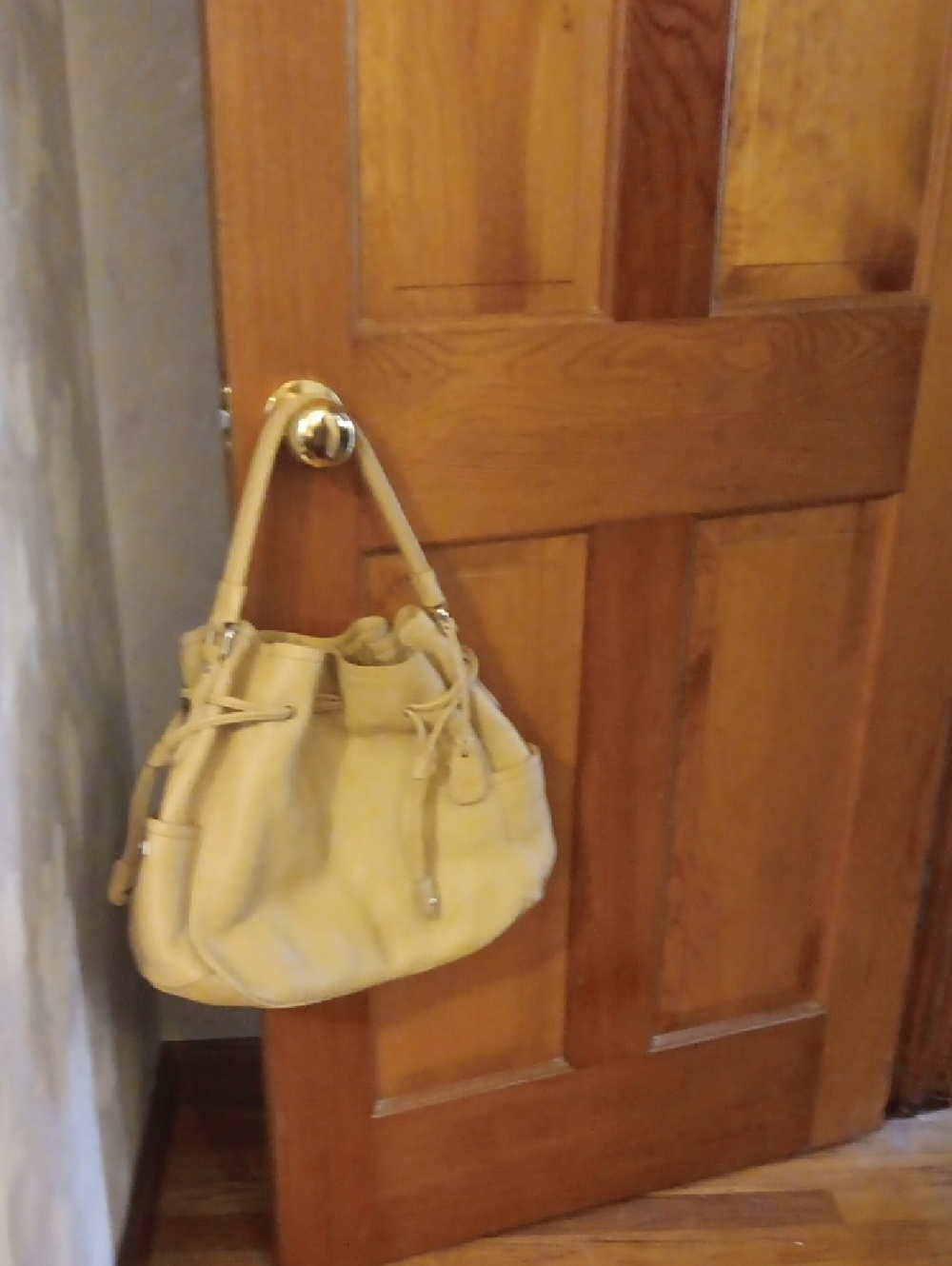 COLE HAAN Soft Drawstring Shoulder Bag in Beige Pebbled